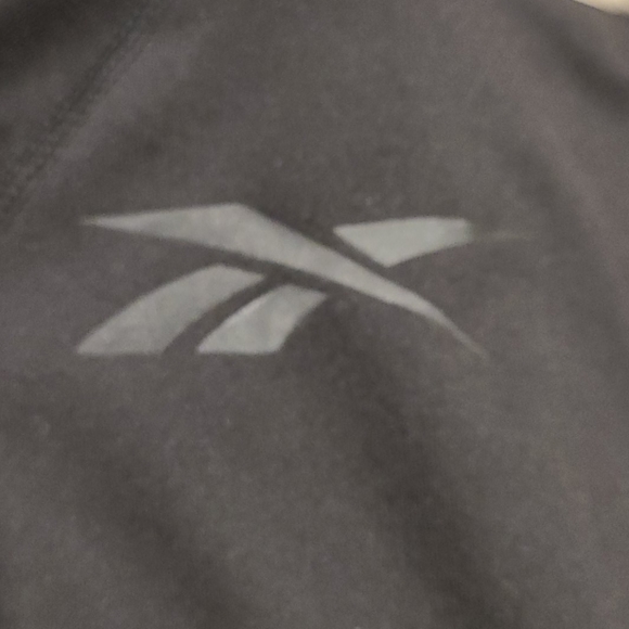 Reebok playdry black zip up jacket - Picture 9 of 9